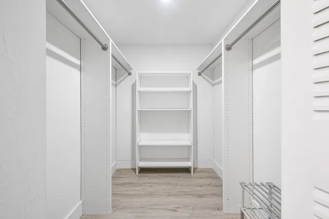 Unit 213 photo 38