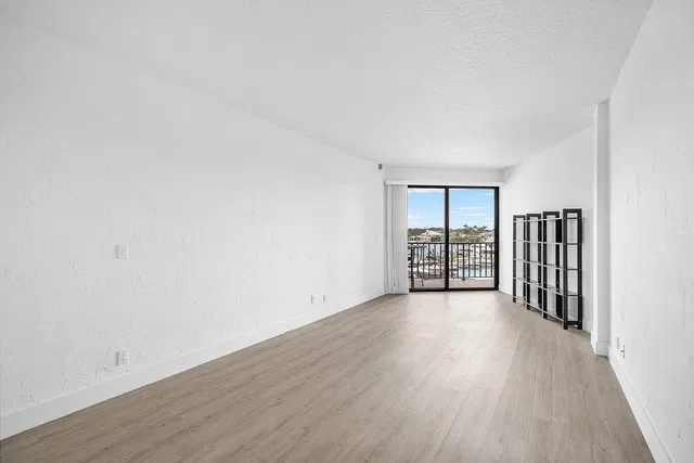 Unit 213 photo 39
