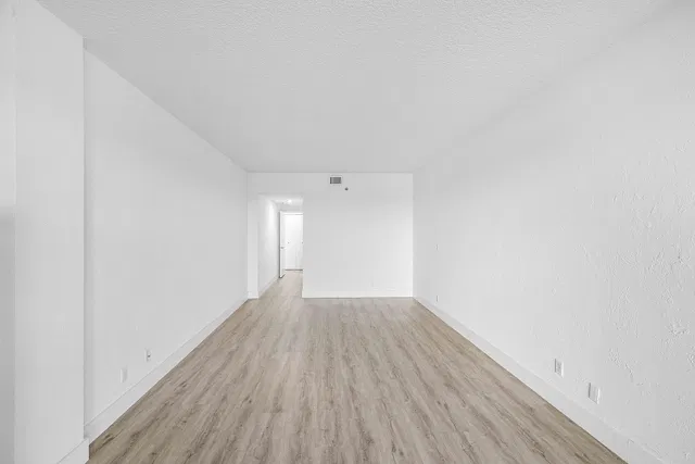 Unit 213 photo 41