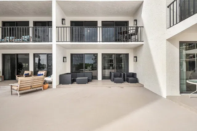 Unit 213 photo 43