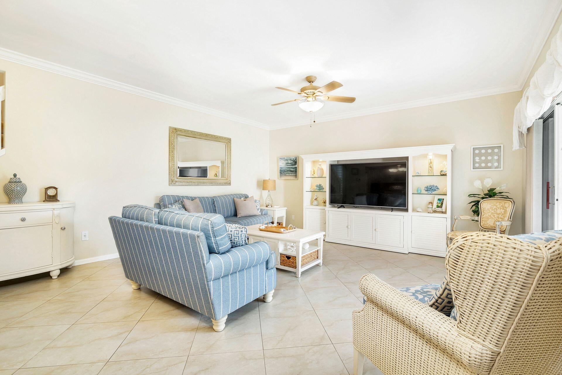 Residence photo 6