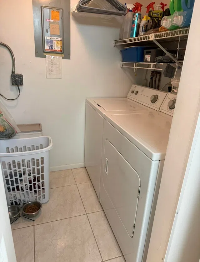 Unit C-2 photo 7
