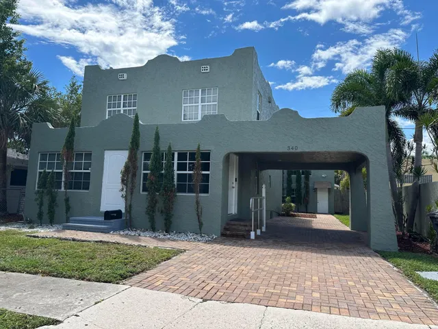 West Palm Beach Residence photo 12