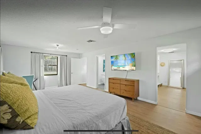 Residence photo 11
