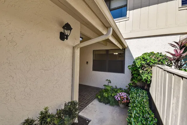 Jonathan's Landing Jupiter FL Unit 128 photo 3