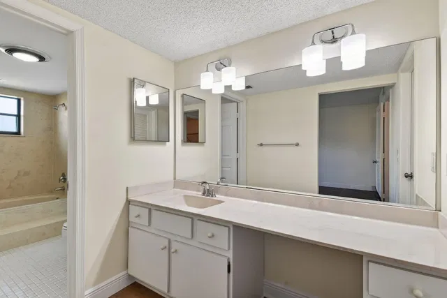 Jonathan's Landing Jupiter FL Unit 128 photo 22