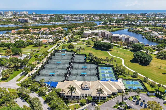Jonathan's Landing Jupiter FL Unit 128 photo 37