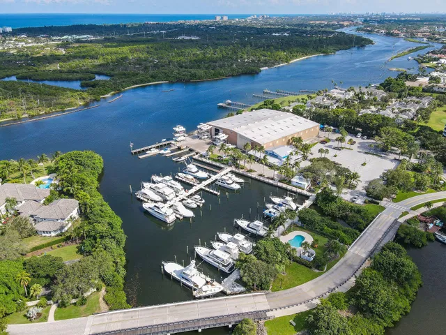 Jonathan's Landing Jupiter FL Unit 128 photo 39