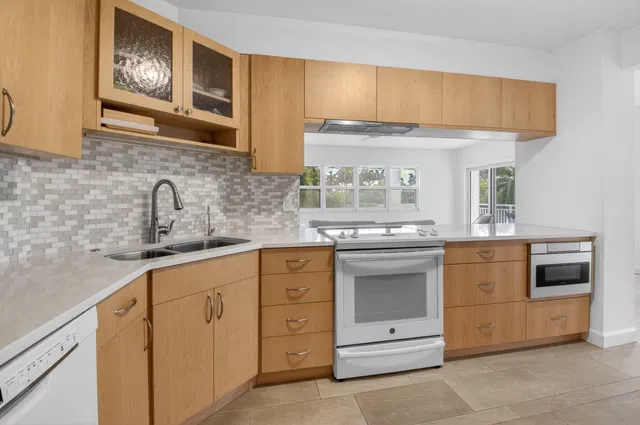 Downtown Delray Beach Unit 3e photo 7