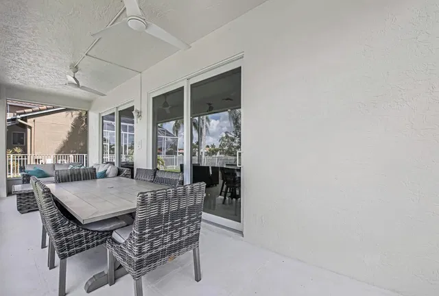 Boca Isles Residence photo 24