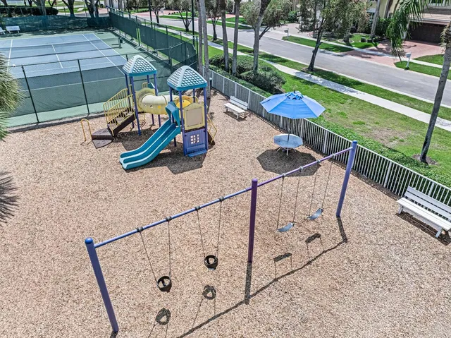Boca Isles Residence photo 29