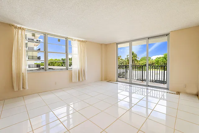 Boca Towers Unit 302e photo 3