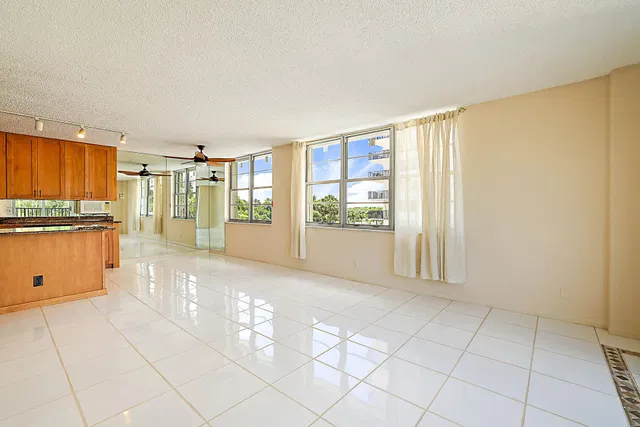 Boca Towers Unit 302e photo 8