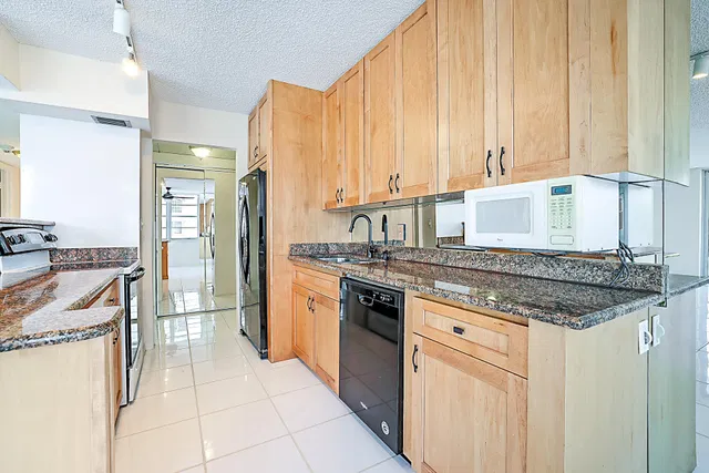 Boca Towers Unit 302e photo 12