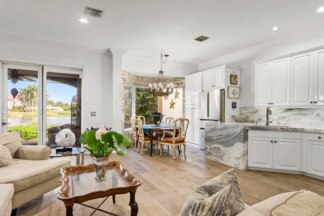 Palm Trail Delray Beach Residence photo 9