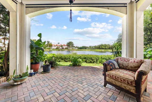 Palm Trail Delray Beach Residence photo 34