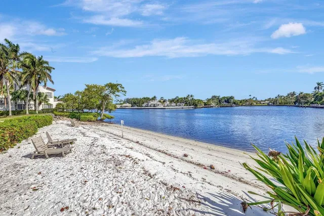 Palm Trail Delray Beach Residence photo 41