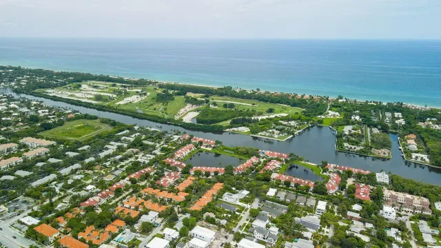 Palm Trail Delray Beach Residence photo 46