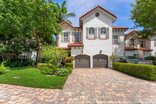 Palm Trail Delray Beach Residence photo 47