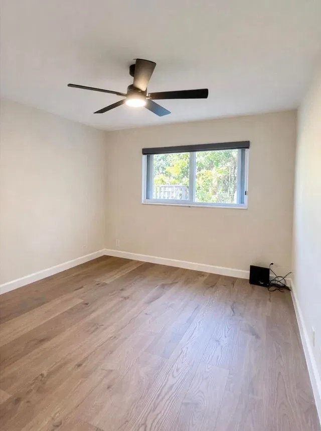 Unit 205 photo 12