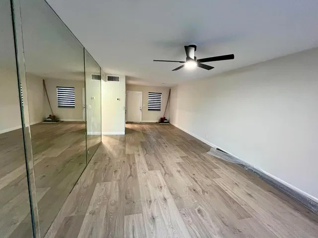 Unit 205 photo 15