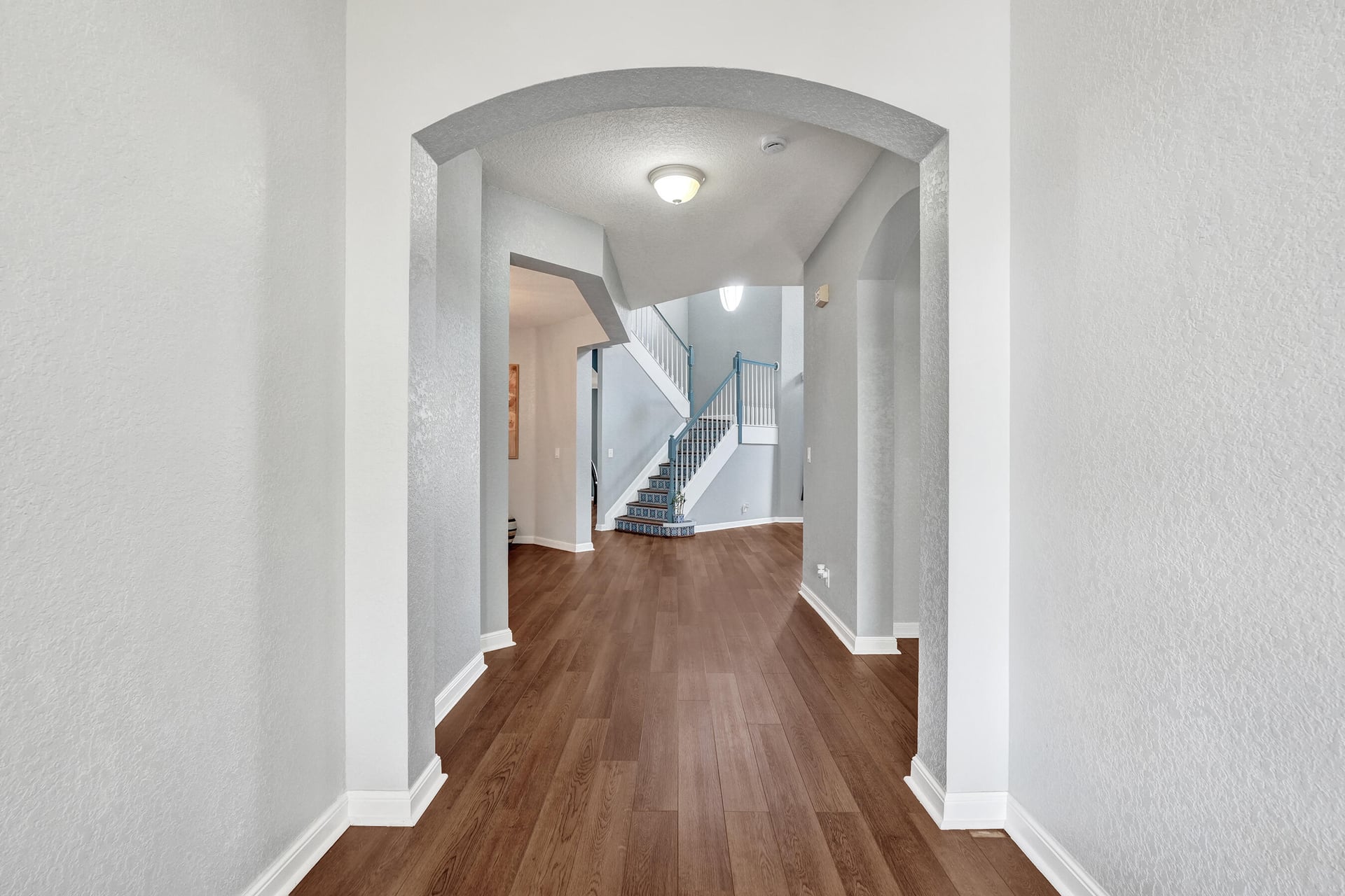 Residence photo 3