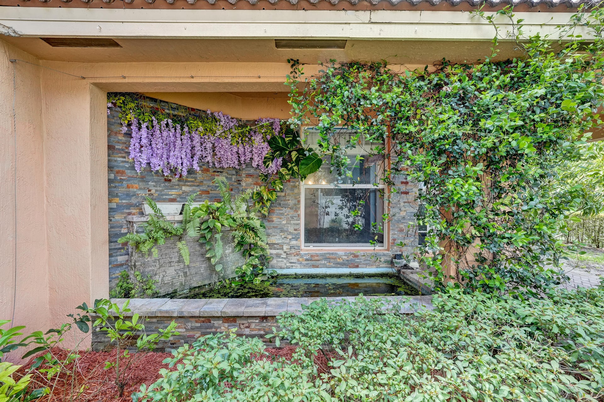 Residence photo 37