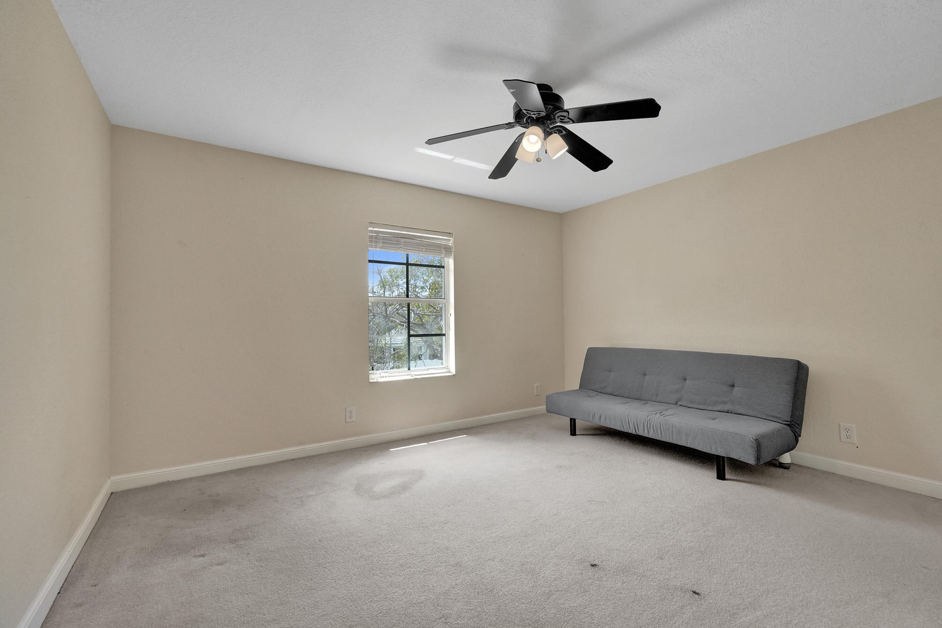 Residence photo 48
