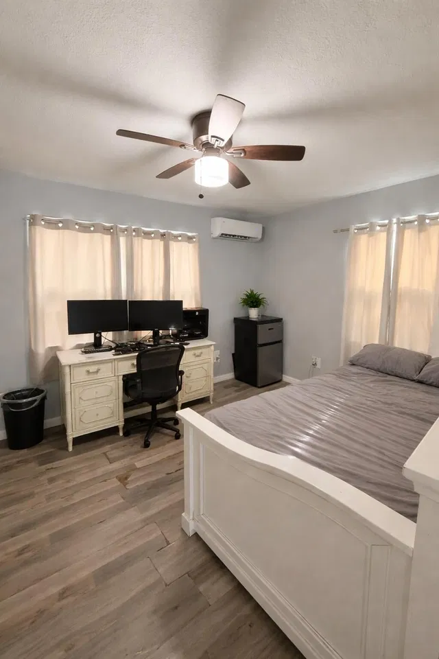 Residence photo 4