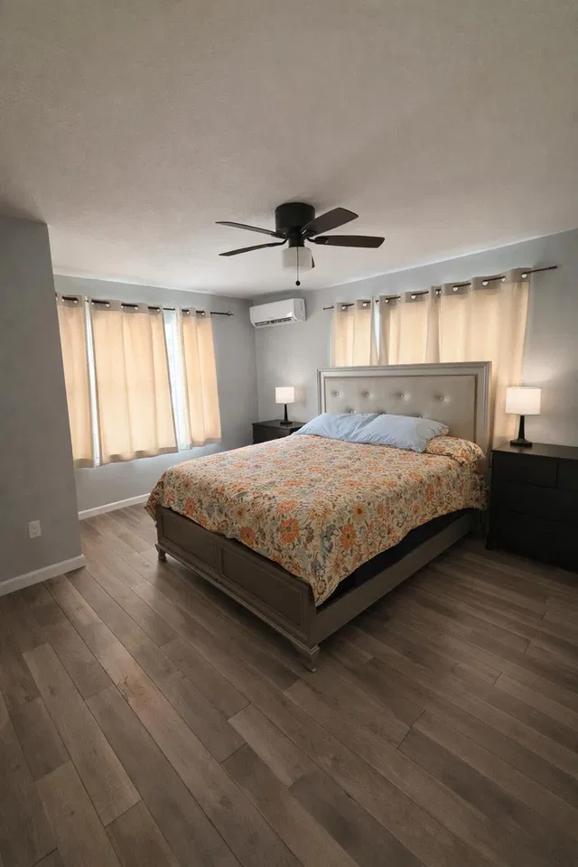 Residence photo 6