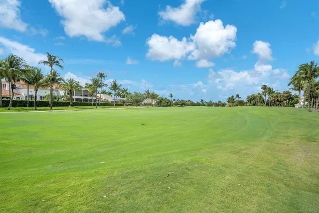 St. Andrews Country Club Residence photo 96