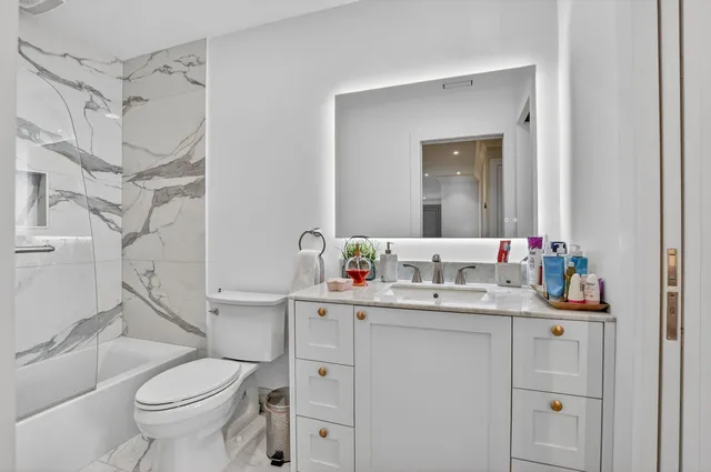  Residence photo 60