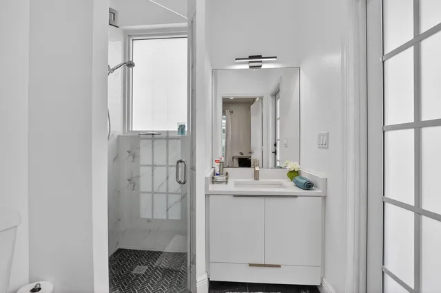  Residence photo 68