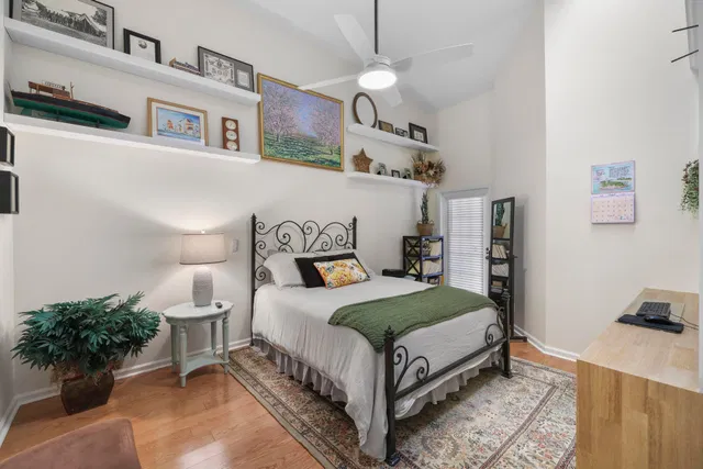 Residence photo 24