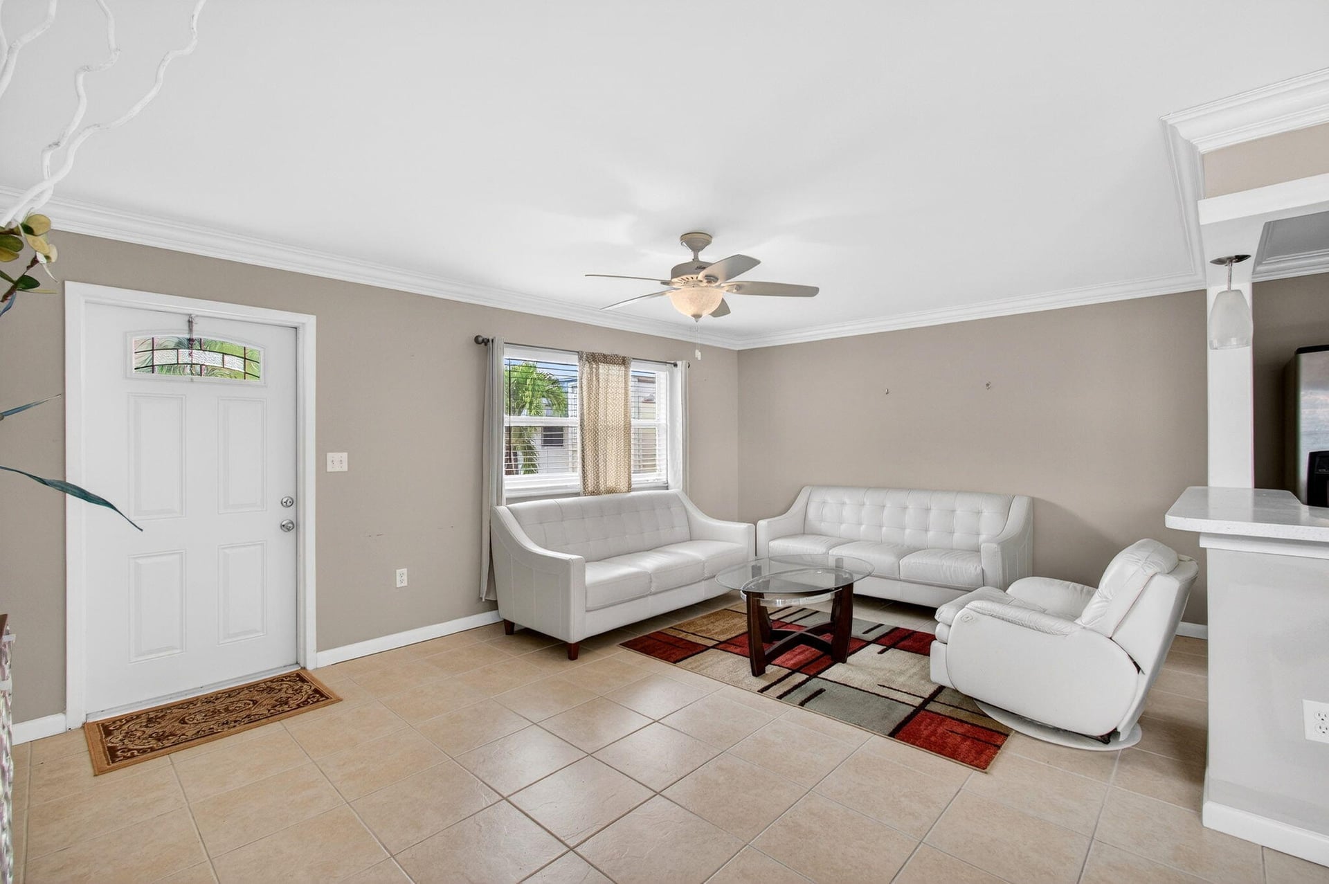 Residence photo 9