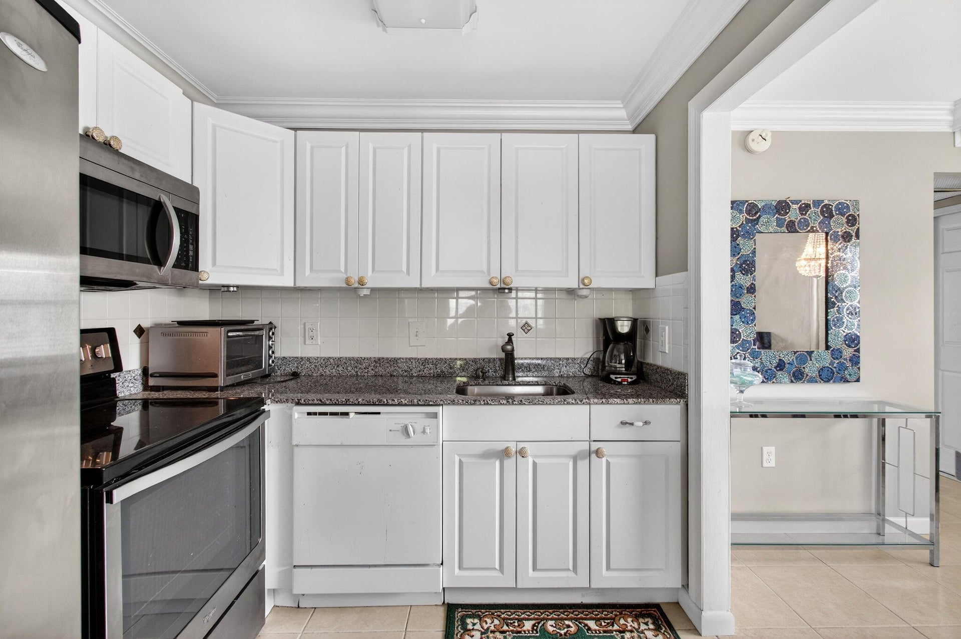 Residence photo 23