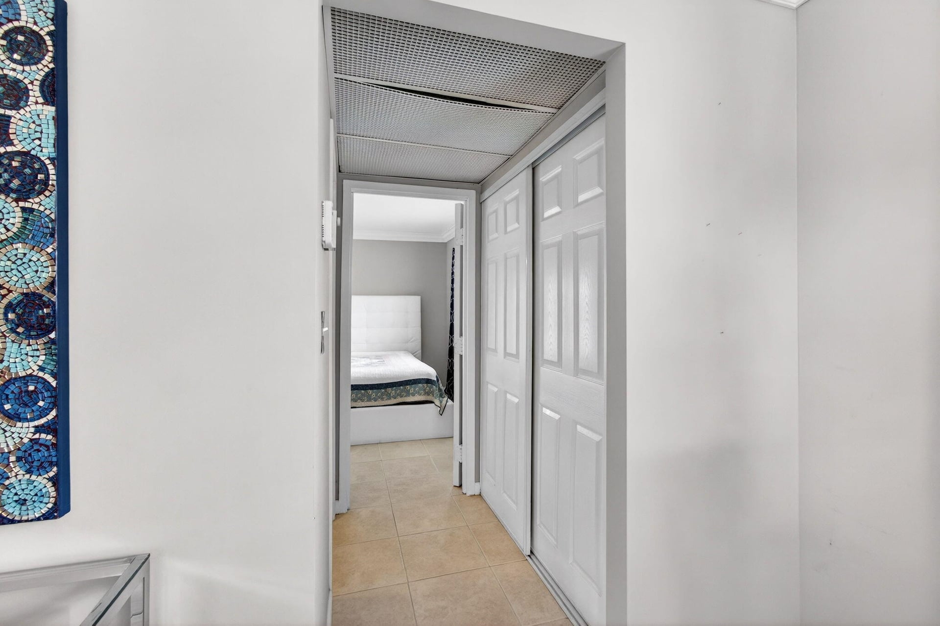 Residence photo 25