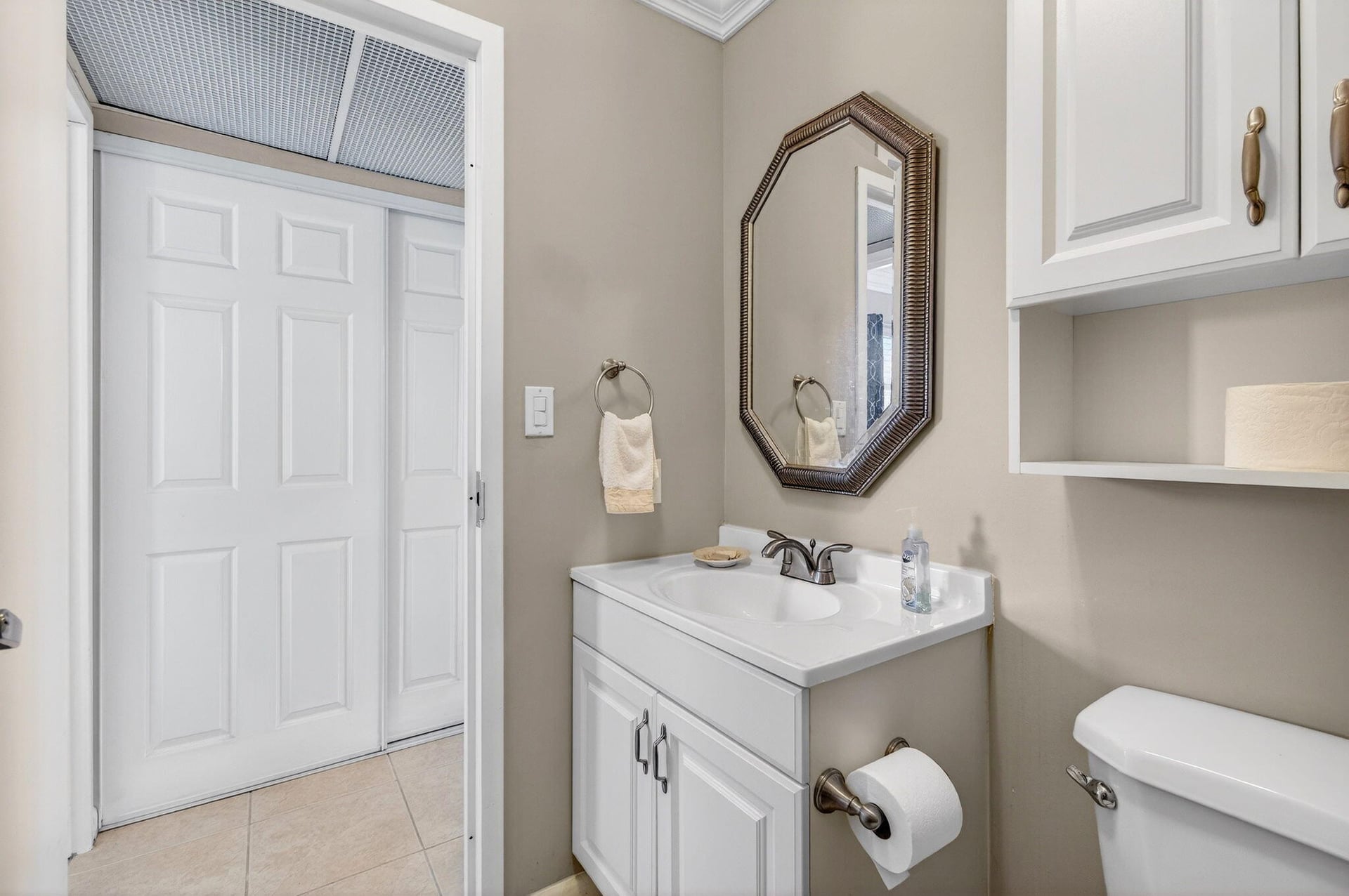 Residence photo 30