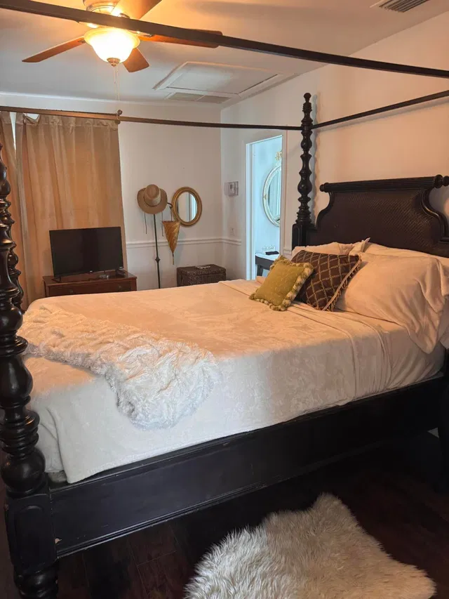 Residence photo 17