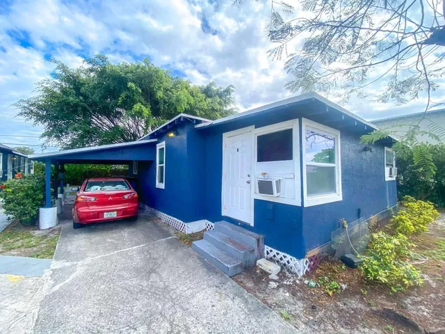 Residence photo 3