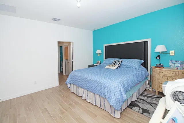 Residence photo 13
