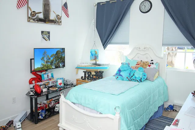 Residence photo 18