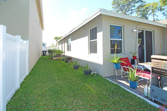 Residence photo 26
