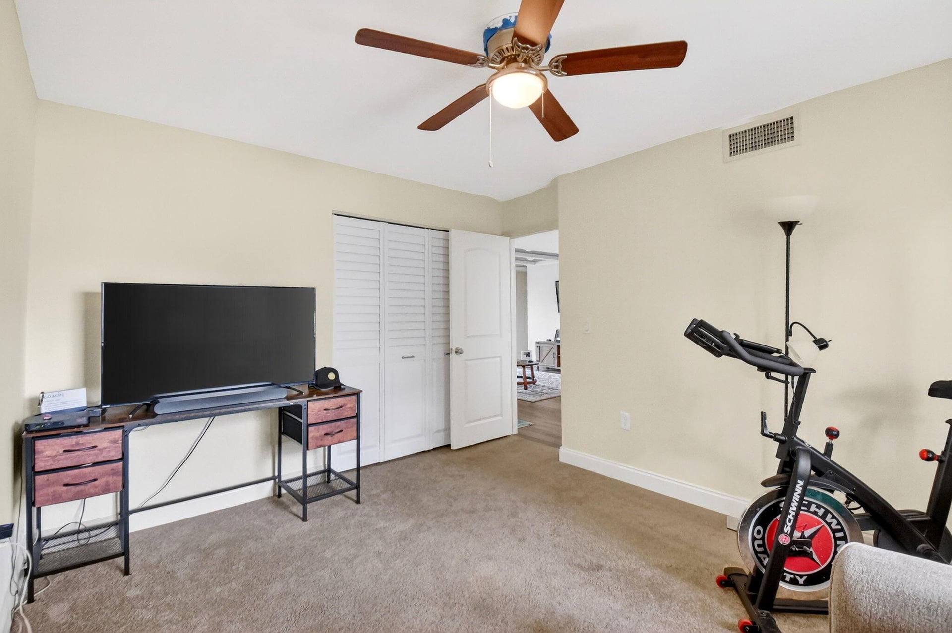 Unit 103 photo 32