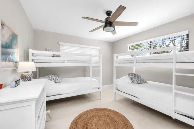 Residence photo 20