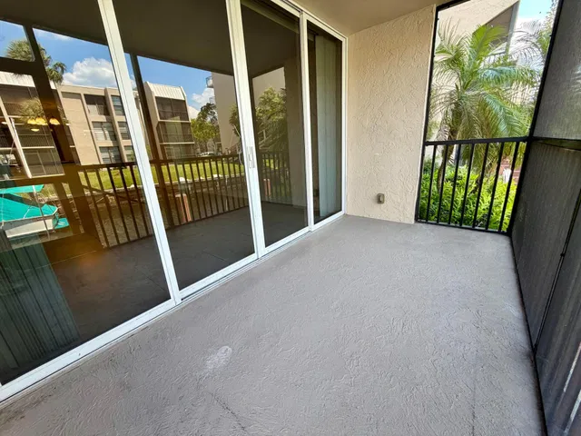 Boca Raton Unit 102 photo 21
