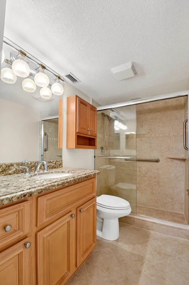 Unit 304 photo 38