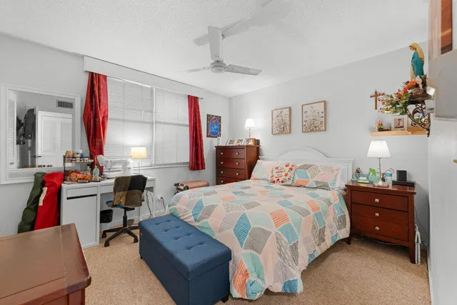 Unit 109 photo 6