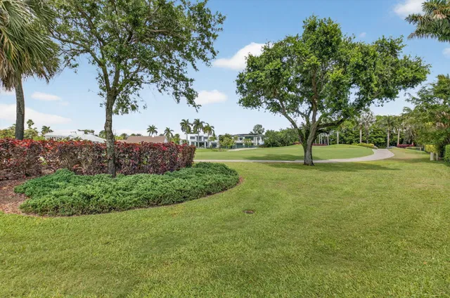St. Andrews Country Club Residence photo 43