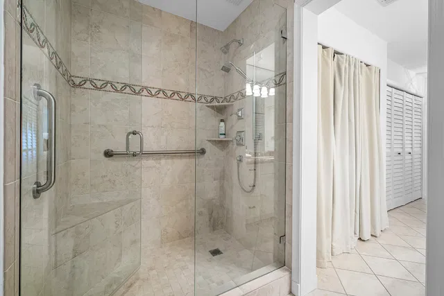 Residence photo 31